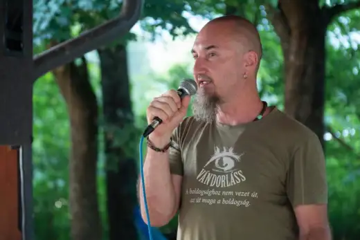 VándorLáss EST: FOMO (Fear of Missing Out) - Tényleg mindannyiunkat érint?